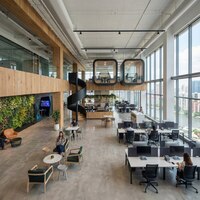 Дизайнерский ремонт офиса